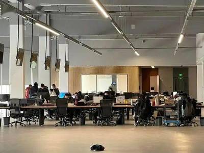 鄭州迎來(lái)無(wú)人駕駛出租車 軟件開(kāi)發(fā)的創(chuàng)新驅(qū)動(dòng)